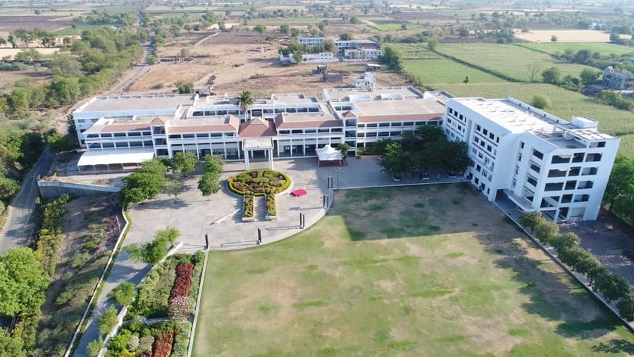 RCPIT Campus photo 1